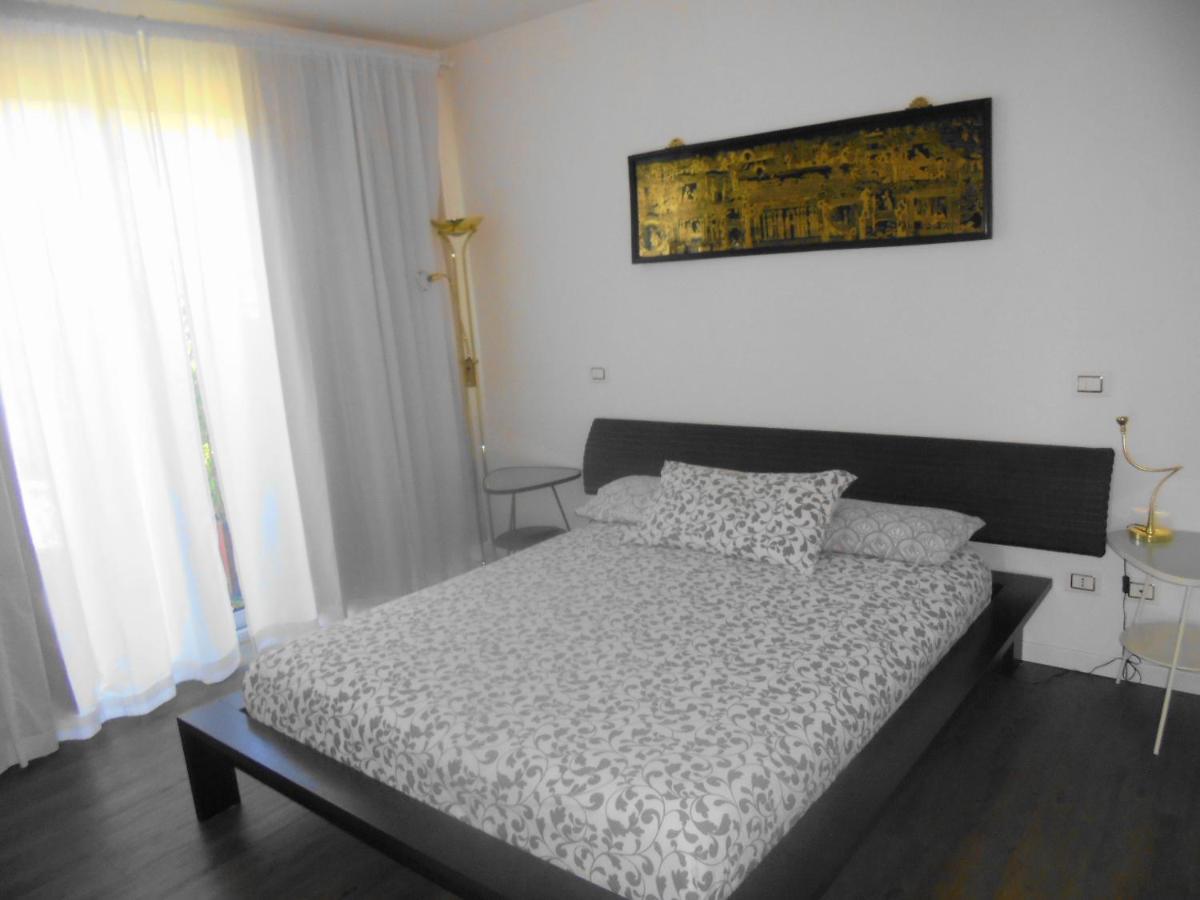 Apartment Dock House Marone