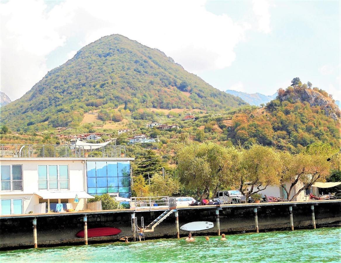 Dock House Marone